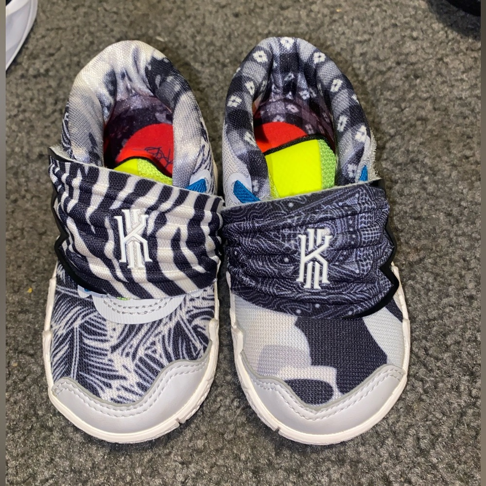 Nike baby kybrid S2 vast grey